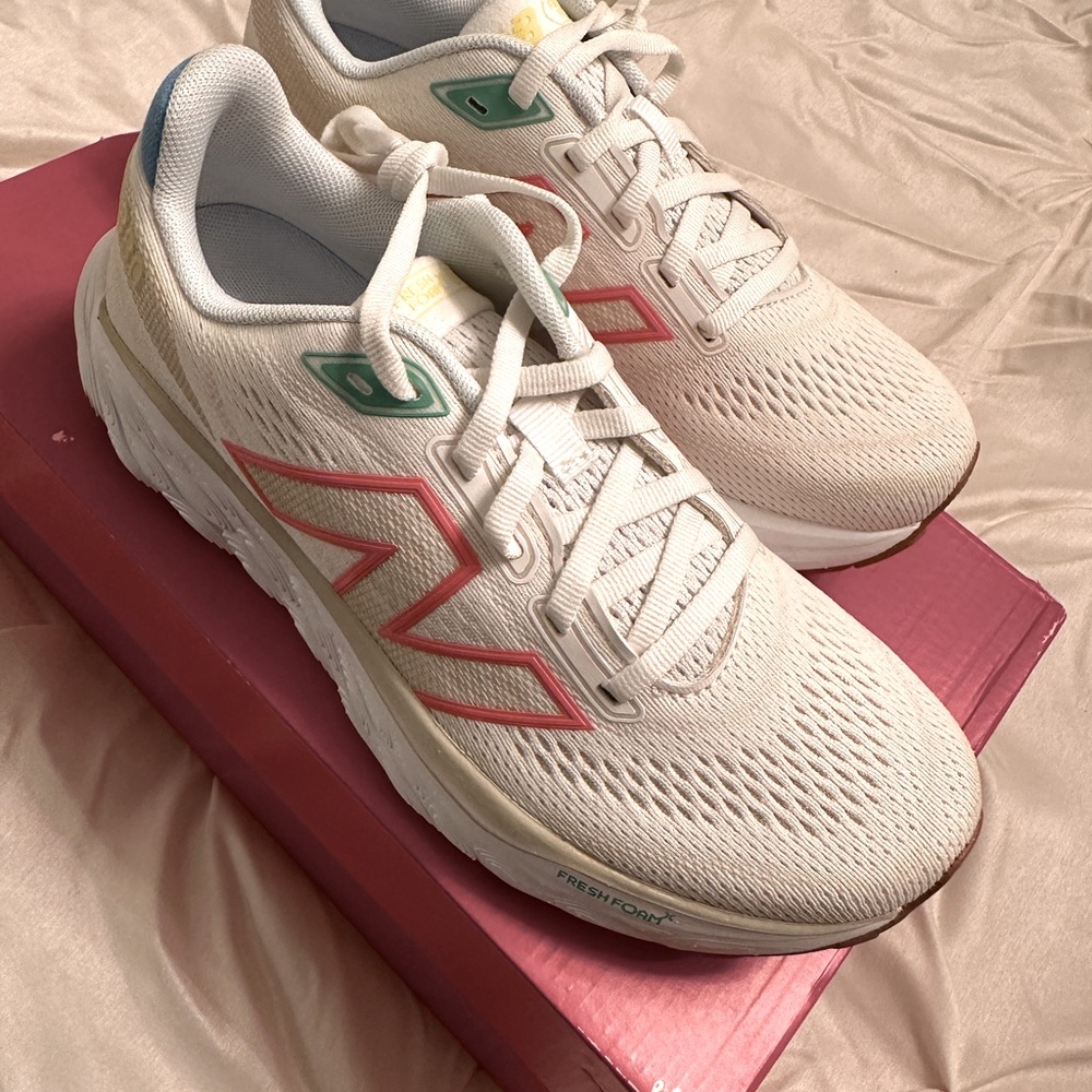 New Balance Running Course Fresh Foam Running Shoe (Women)